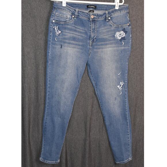 D Jeans Women's 14 (33x27 actual) Embroidered Floral Denim Jeans Distressed Y2K - Picture 1 of 9